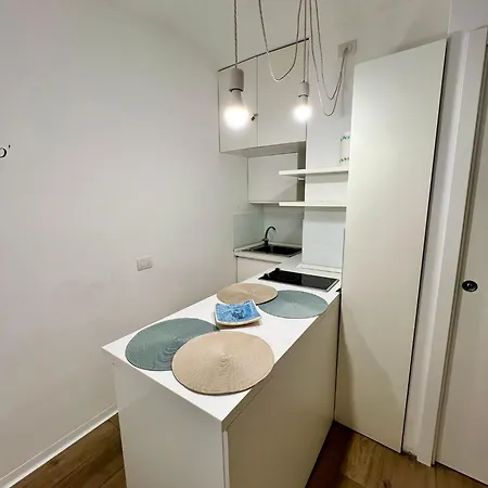 Gioia Nocleg ze śniadaniem 4*